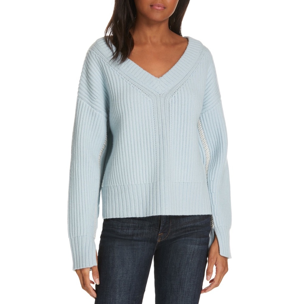 Lewit Baby Blue 100% Cashmere Cream Stitch Detail Cable Knit V-Neck Sweater Med